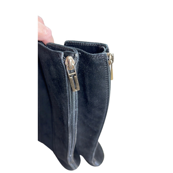TORY BURCH SUADE LEATHER BLACK‎ KNEE HIGH BOOTS SIZE 7.5 M - Picture 5 of 10